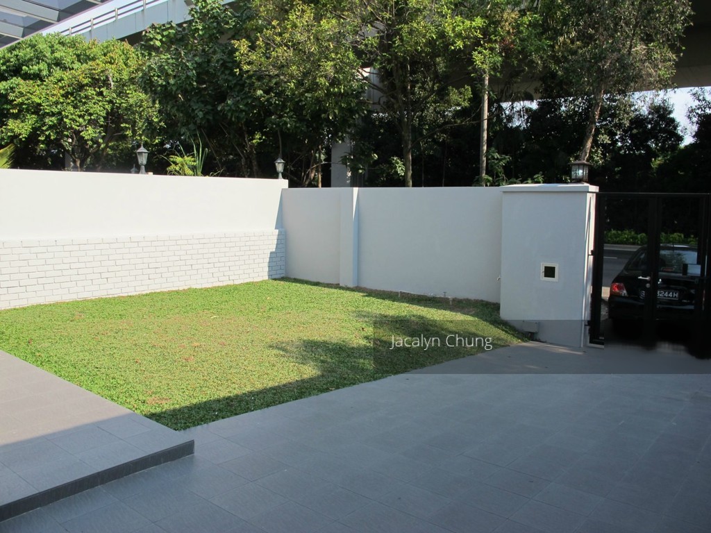 Pasir Panjang Road (D5), Terrace #124675922